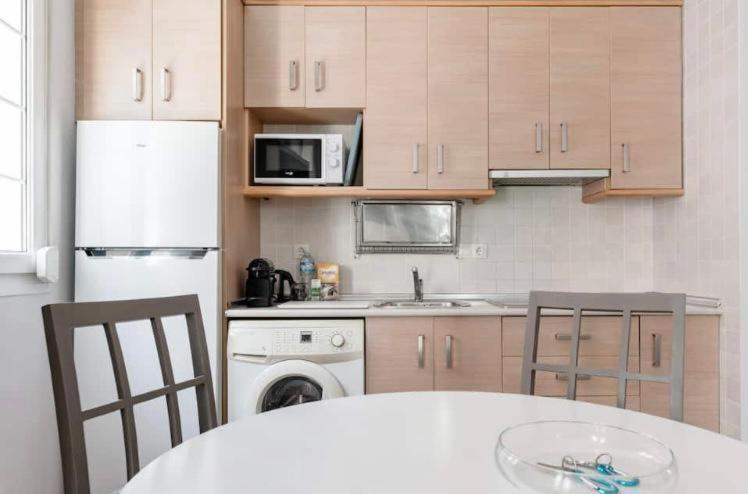 Apartamentos La Llum Аликанте Экстерьер фото